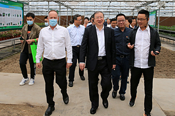 全國現(xiàn)代農業(yè)產業(yè)園建設培訓班在浙江慈溪舉辦(圖3) 全國現(xiàn)代農業(yè)產業(yè)園建設培訓班在浙江慈溪舉辦(圖3)