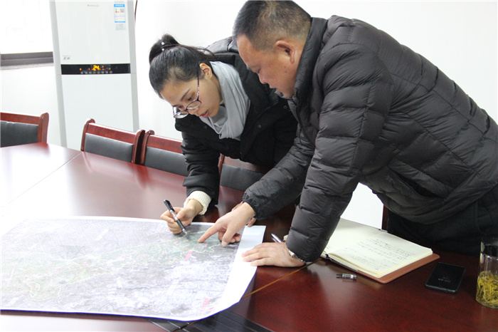 《灣沚區(qū)花橋鎮(zhèn)十四五現(xiàn)代農業(yè)發(fā)展規(guī)劃》初期調研工作順利完成!(圖3) 《灣沚區(qū)花橋鎮(zhèn)十四五現(xiàn)代農業(yè)發(fā)展規(guī)劃》初期調研工作順利完成!(圖3)